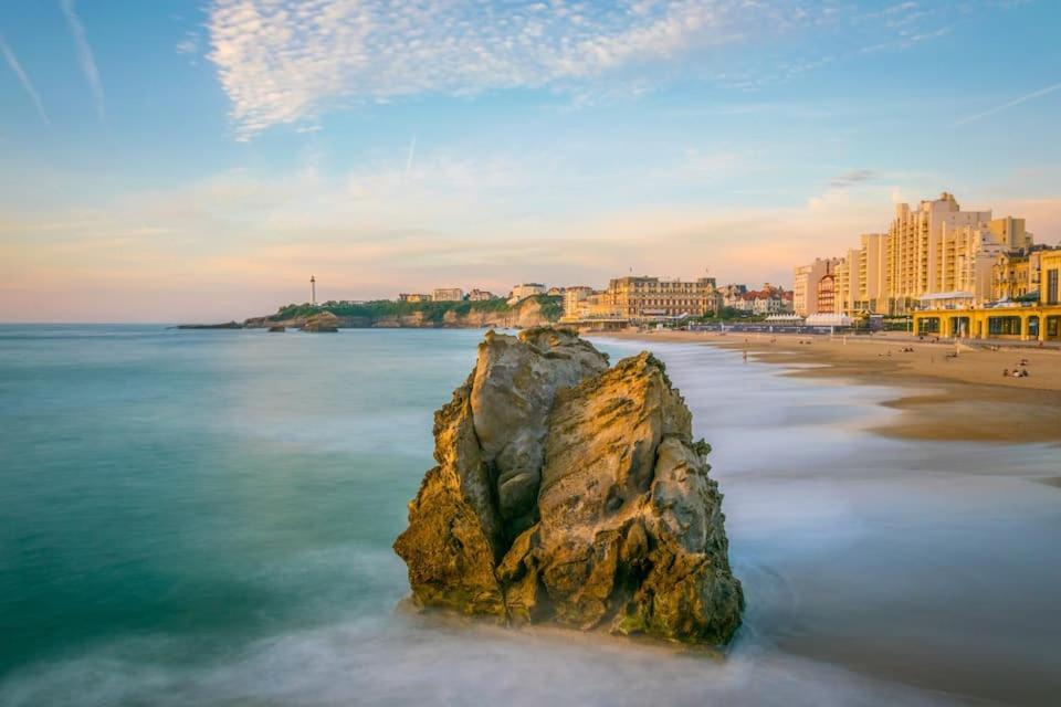 Studio Et Piscine Sur La Grande Plage Biarritz Exteriér fotografie